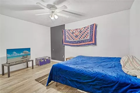 306 Tee Dr, Bryan, TX 77801 photo 14