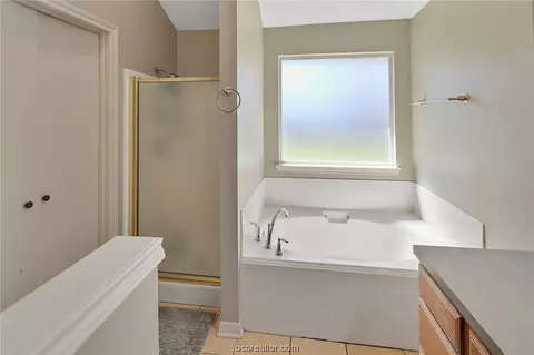 2908 Jenna Ct, Bryan, TX 77802 photo 12