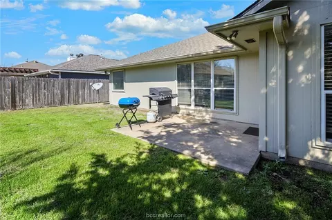 2908 Jenna Ct, Bryan, TX 77802 photo 20