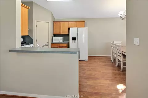 2908 Jenna Ct, Bryan, TX 77802 photo 7