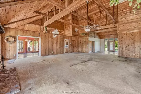 9275 Weedon Loop, Bryan, TX 77808 photo 12
