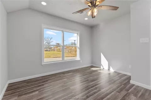 1300 E 21st St, Bryan, TX 77803 photo 21