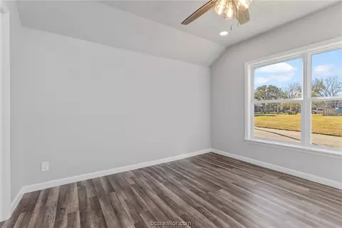 1300 E 21st St, Bryan, TX 77803 photo 20