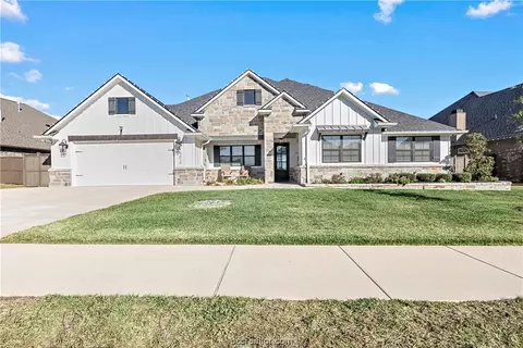 5029 Greenstone, Bryan, TX 77802