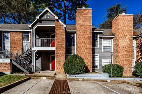 2402 Sycamore Avenue A2, Huntsville, TX 77340