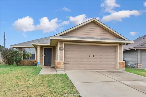 1254 Cottage Grove Cir, Bryan, TX 77801