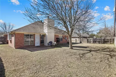 4509 Warwick Ln, Bryan, TX 77802 photo 29