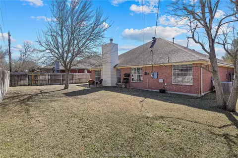4509 Warwick Ln, Bryan, TX 77802 photo 27