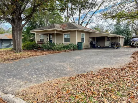 300 Blount St, Nacogdoches, TX 75965