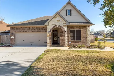 2900 Cinder Ct, Bryan, TX 77808