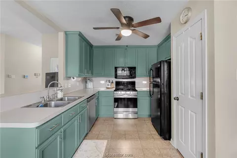 1436 Cedarcrest Ln, Bryan, TX 77803 photo 6