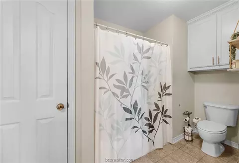 1436 Cedarcrest Ln, Bryan, TX 77803 photo 11