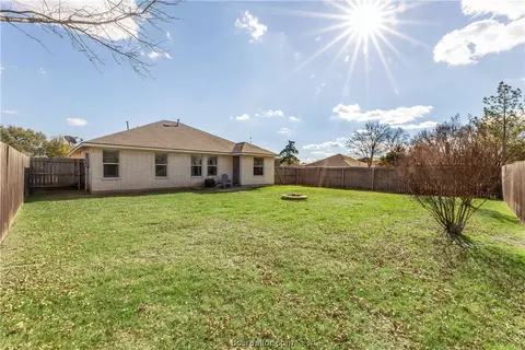 1436 Cedarcrest Ln, Bryan, TX 77803 photo 12
