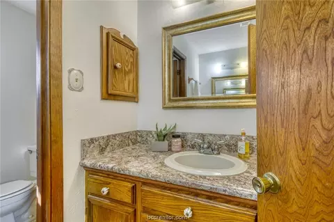 2918 Camelot Dr, Bryan, TX 77802 photo 31