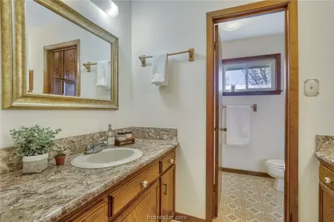2918 Camelot Dr, Bryan, TX 77802 photo 30