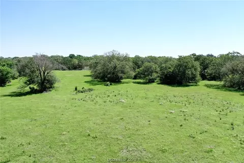 7833 Deep Wl, Bryan, TX 77808 photo 3