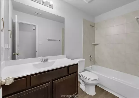997 Crossing Dr, Bryan, TX 77803 photo 19