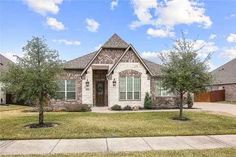 4809 Crooked Branch Dr, College Station, TX 77845