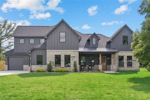 5489 Legend Oaks Ct, College Station, TX 77845