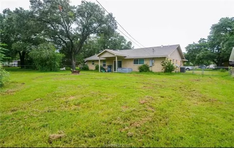 1925 9th, Hempstead, TX 77445 photo 27