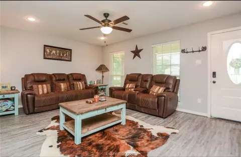 1925 9th, Hempstead, TX 77445 photo 29