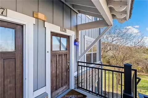 1725 Harvey Mitchell Parkway S 128, College Station, TX 77840