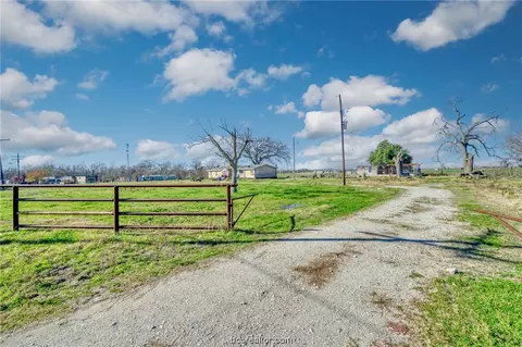 5861 Post Oak, Midway, TX 75852 photo 1