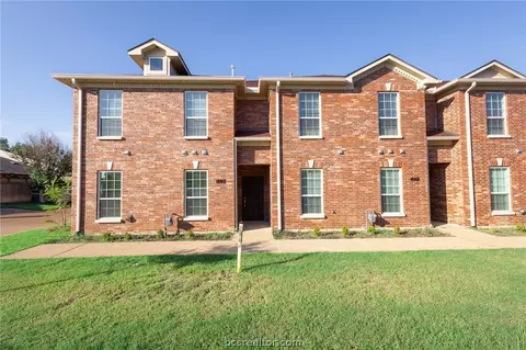 1538 Bennett St, Bryan, TX 77802 photo 1