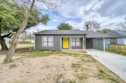 1300 Bennett St, Bryan, TX 77802