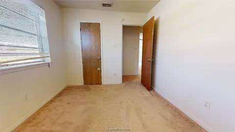 4314 Meadowbrook, Bryan, TX 77802 photo 4