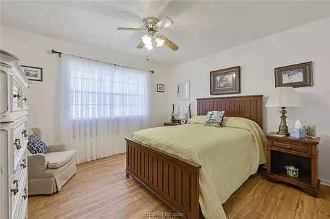 2501 Mchaney Dr, Bryan, TX 77803 photo 8
