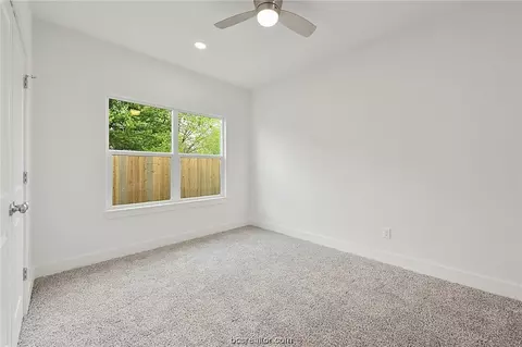 404 W 17th St W, Bryan, TX 77803 photo 6