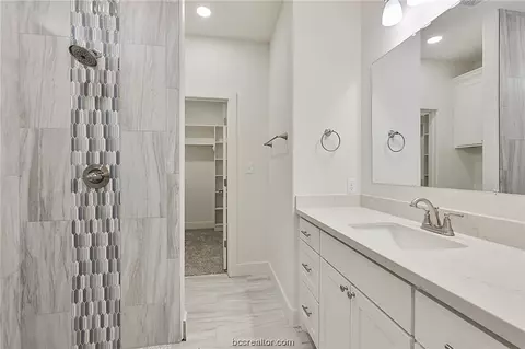 404 W 17th St W, Bryan, TX 77803 photo 10