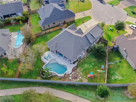 3305 Covington Ct, Bryan, TX 77808 photo 37