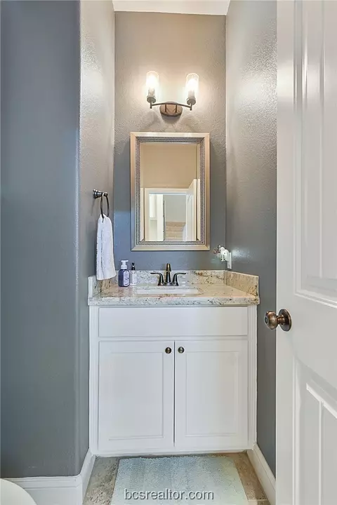 3305 Covington Ct, Bryan, TX 77808 photo 23