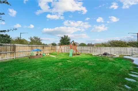 3305 Covington Ct, Bryan, TX 77808 photo 35