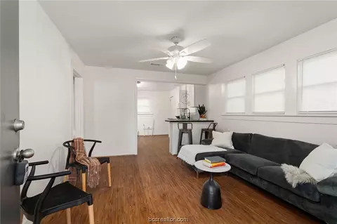 1304 E 23rd St, Bryan, TX 77803 photo 4