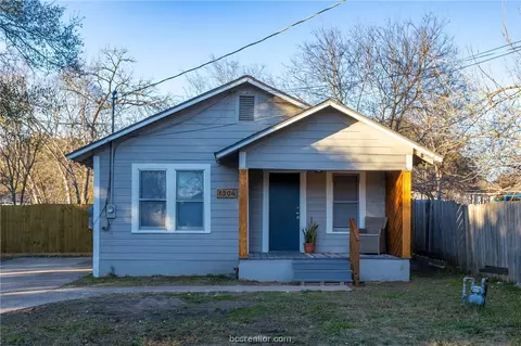 1304 E 23rd St, Bryan, TX 77803