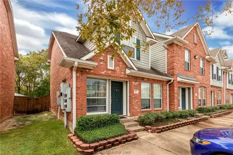 1001 Krenek Tap Road 901, College Station, TX 77840