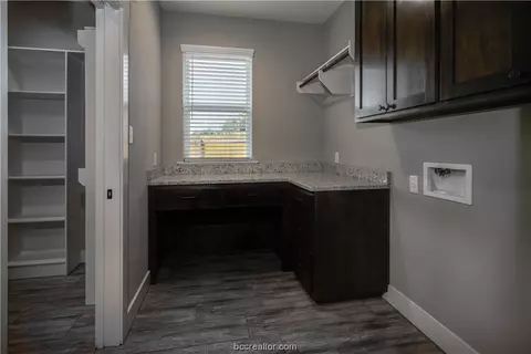 2955 Archer Dr, Bryan, TX 77808 photo 12