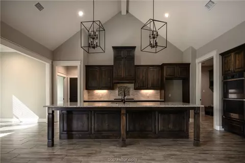 2955 Archer Dr, Bryan, TX 77808 photo 6