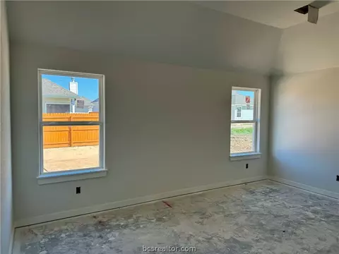 3136 Charge Ln, Bryan, TX 77808 photo 4