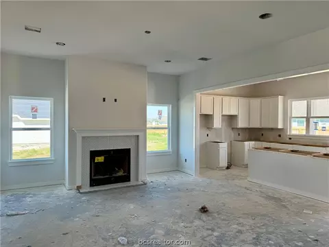 3136 Charge Ln, Bryan, TX 77808 photo 2