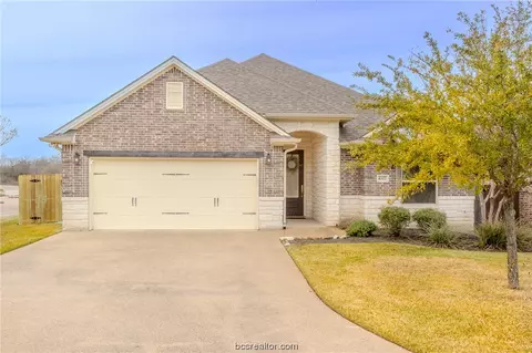 4107 Rocky Creek Trl, College Station, TX 77845