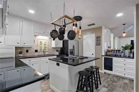 Kitchen - 2510 Arbor Dr, Bryan, TX 77802 photo 3 of 6