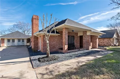 Exterior - 2510 Arbor Dr, Bryan, TX 77802 photo 2 of 5