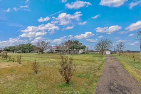 21515 Fm 244, Iola, TX 77861