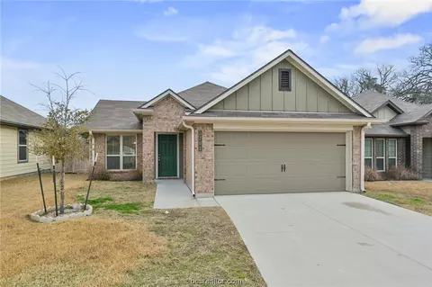 3702 Mckenzie St, Bryan, TX 77803