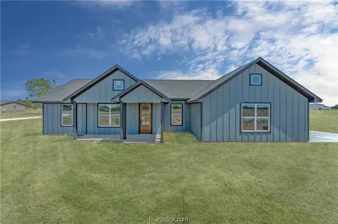 16712 Kelton Ln, Iola, TX 77861