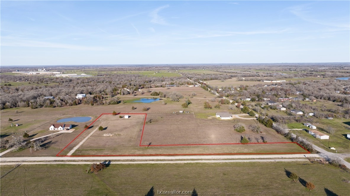 4599 Oakwood Ests Ln